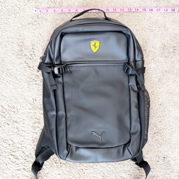 PUMA Ferrari F1 Club Backpack